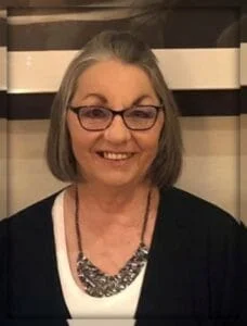 TAYLOR, Linda Joyce Taylor (Cseresnyesi)