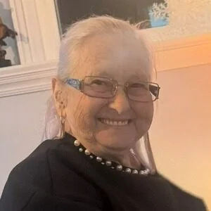 TENNANT, Helen Tennant