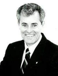 ELMSLIE, Bruce Elmslie