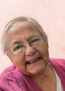 UITVLUGT, Nellie Uitvlugt