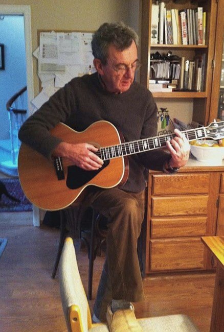 MOORE, Des Moore