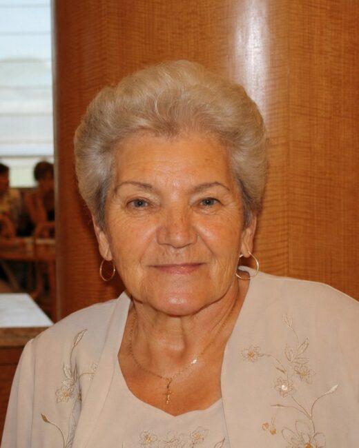 13081 maria bogdan portrait