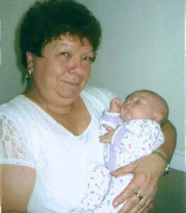 MILLER, Evelyn Miller (Killingbeck) 6ff6625deaa228e5af3558ac59b7dd08 262x300