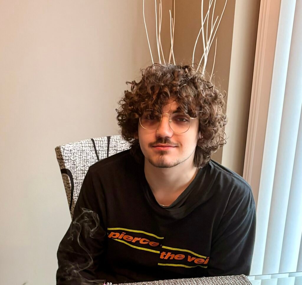 GATFALVI, Austin Gatfalvi austin gatfalvi
