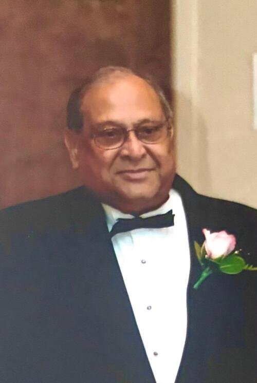 dad obituary photo maximus fernandes
