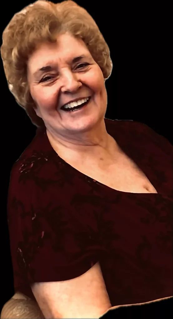 YVTTE, Melanson Yvette Img 0970 1 1 554x1024