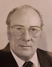 Lawrence Larry Grahlman June 24 1935 November 8 2025