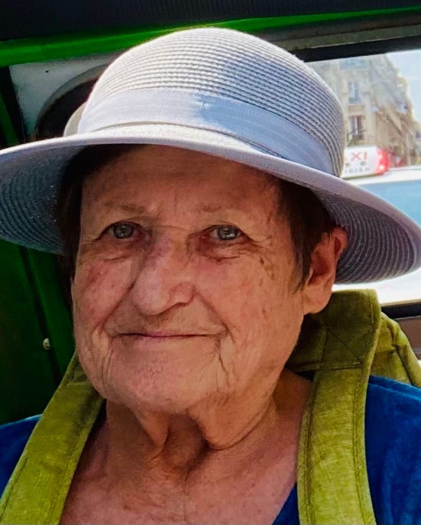 BELK, Kay Louise Belk lg