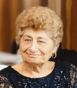 Doris Galea a1b21de6f4f3b68fe59b8c2e48483a38