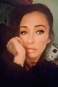 amber cadieux oshawa on obituary 202x300
